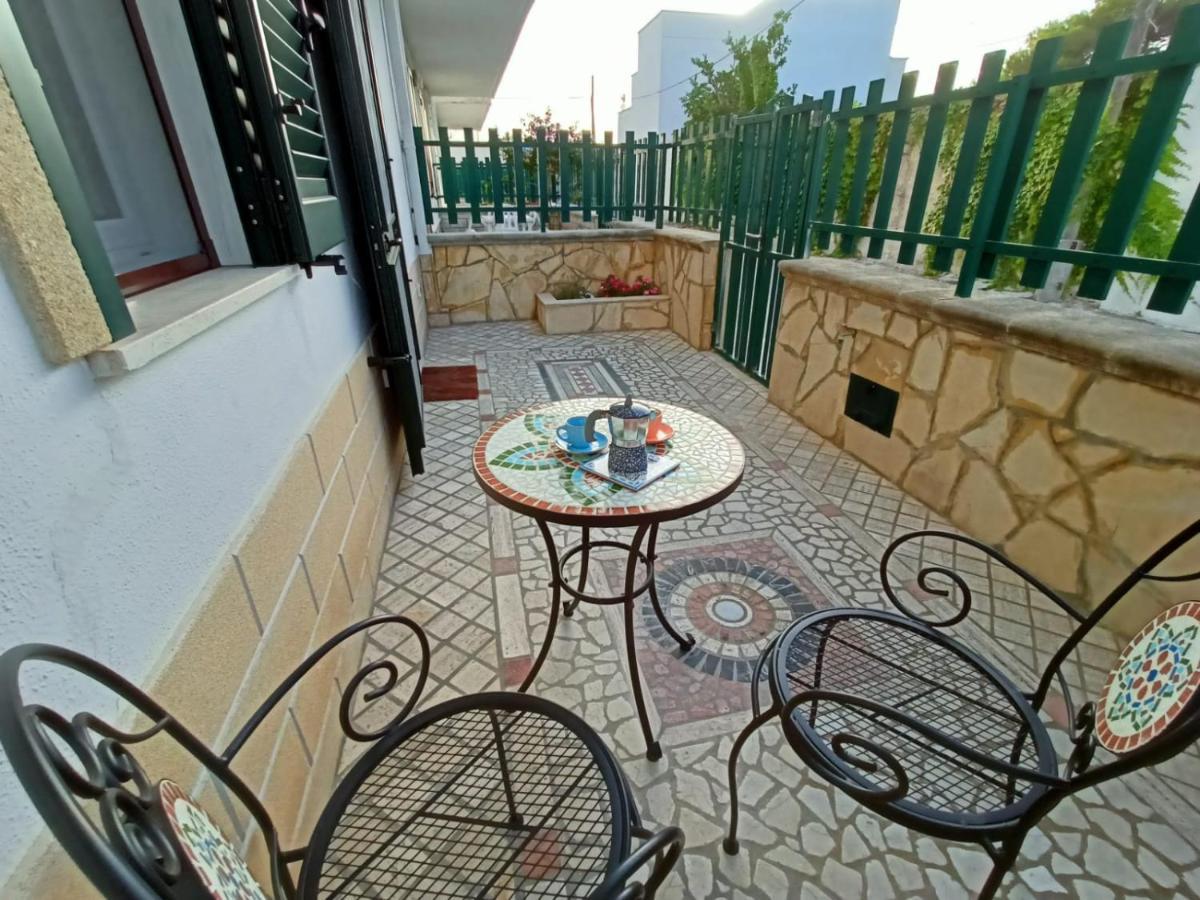 Villetta Poesia 50 M Dal Mare Con Giardino E Parcheggio Торре дель'Орсо Экстерьер фото
